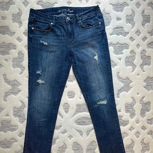 Women’s American Eagle jeans